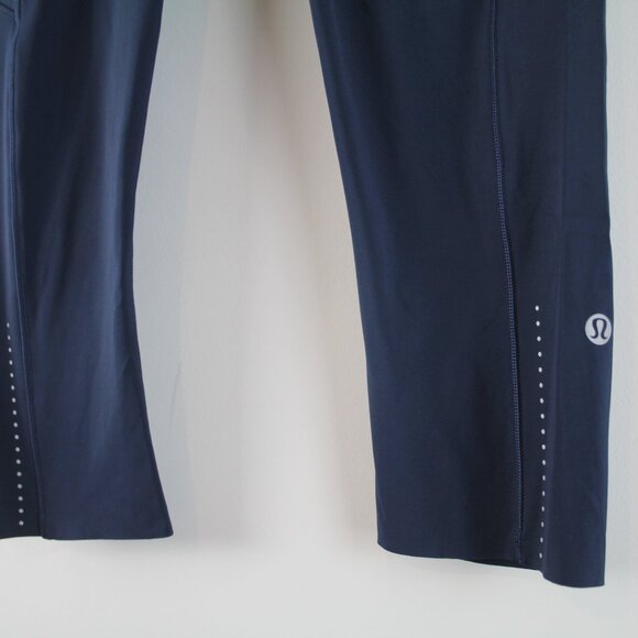 Lululemon Fast Free Crop II Nulux 19" True Navy Blue Cropped Leggings 6 - Picture 3 of 5